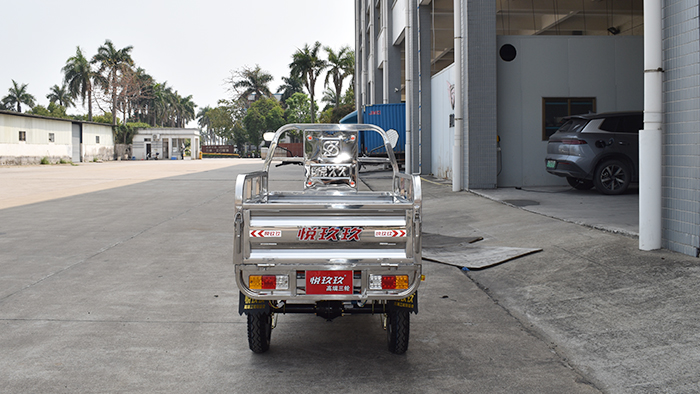 1.3m逸动modelAll-steelThree-doorElectric Tricycle